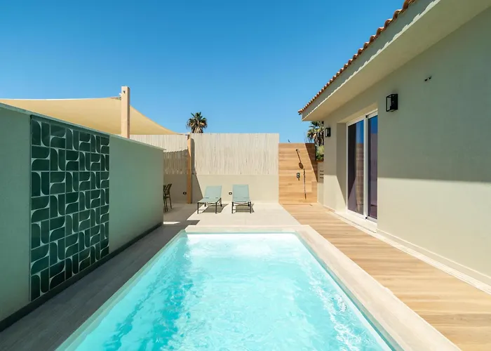 Aman Piscina E Jacuzzi Riscaldata Ispica