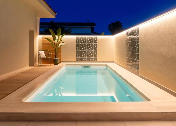 Aman Piscina E Jacuzzi Riscaldata Ispica