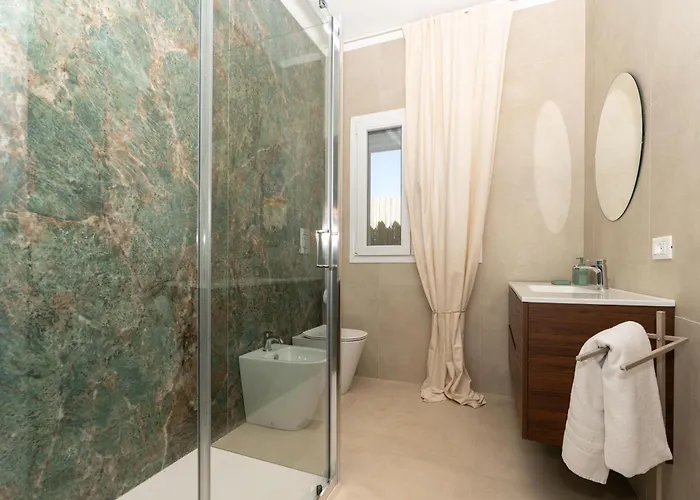 Aman Piscina E Jacuzzi Riscaldata Villa *