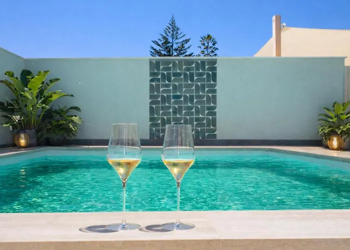 Aman Piscina E Jacuzzi Riscaldata