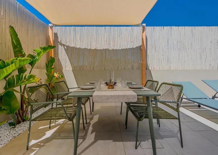 Aman Piscina E Jacuzzi Riscaldata * Ispica