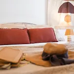 Aman Piscina E Jacuzzi Riscaldata * 伊斯皮卡